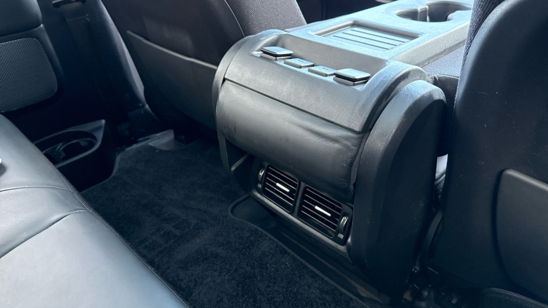 Land Rover Defender 3.0 D300 X 90 3dr Auto Diesel Estate